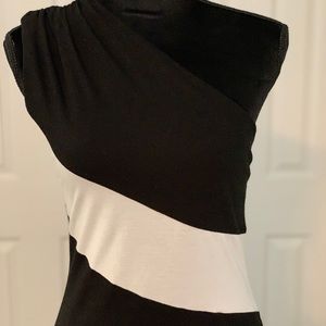 Alice and Olivia one shoulder NWT